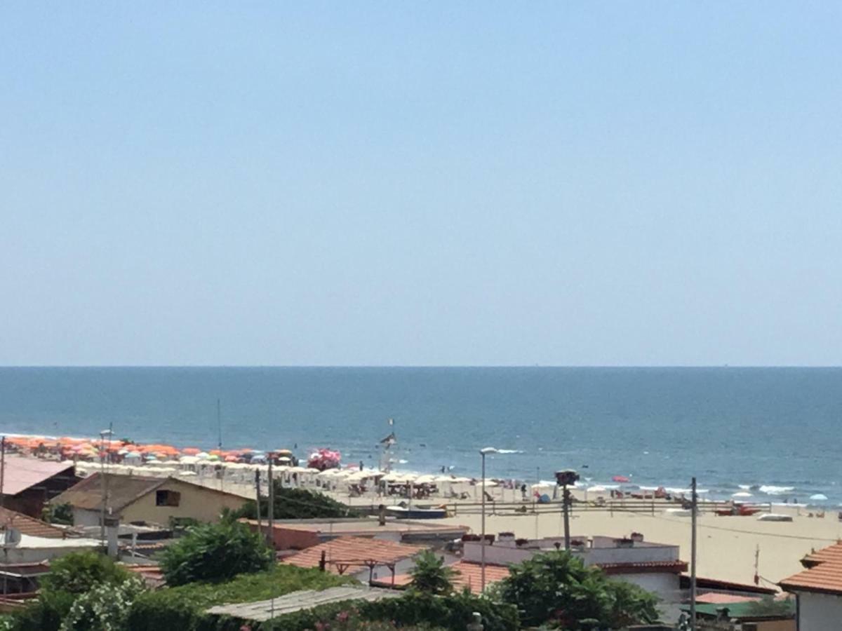 Beach House Apartment Passoscuro Ngoại thất bức ảnh