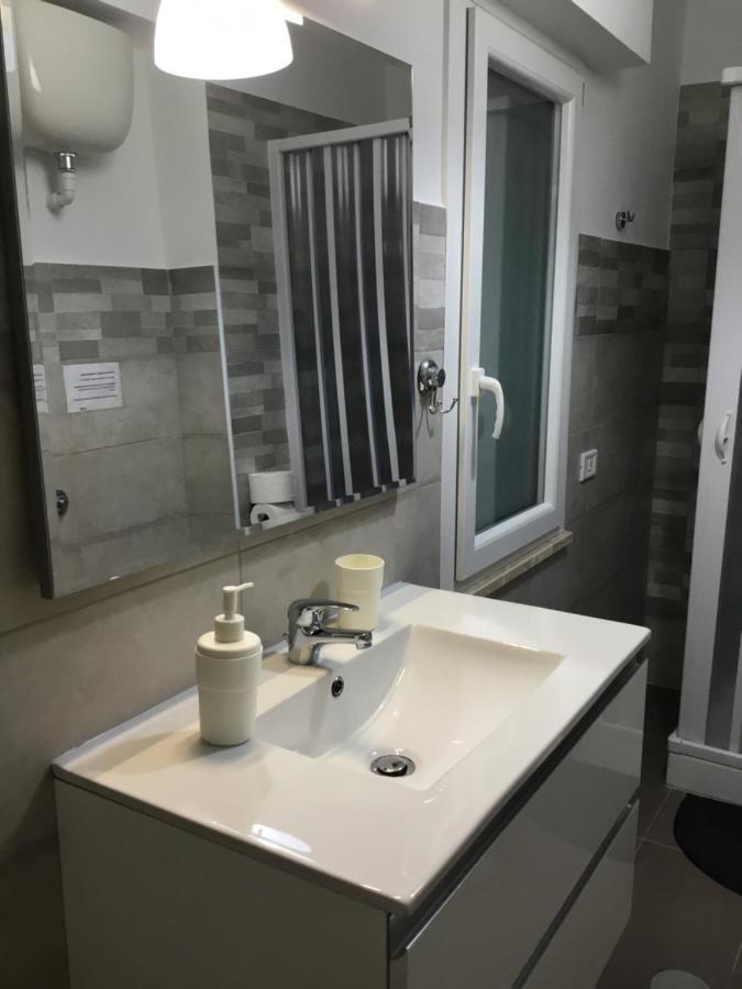 Beach House Apartment Passoscuro Ngoại thất bức ảnh
