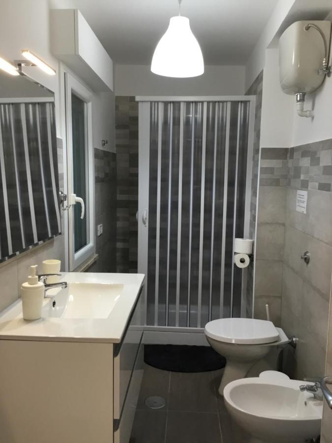 Beach House Apartment Passoscuro Ngoại thất bức ảnh